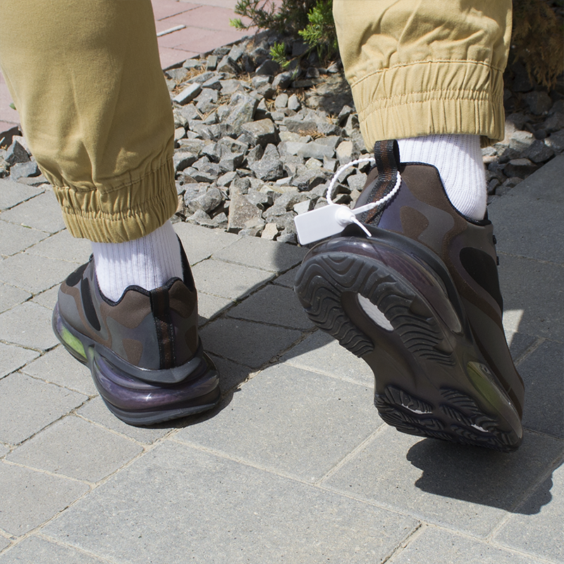 Кольорові рефлективні кросівки HighWay