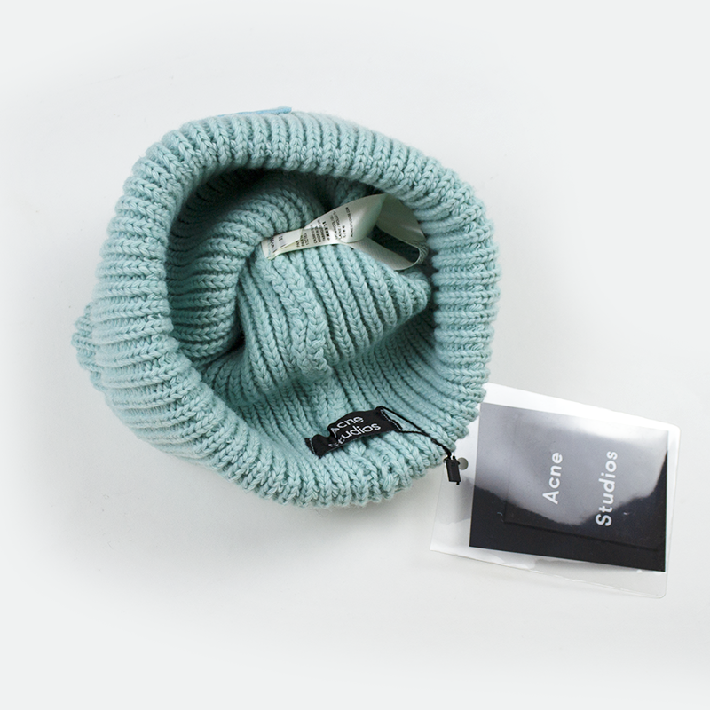 Шапка Acne Studios