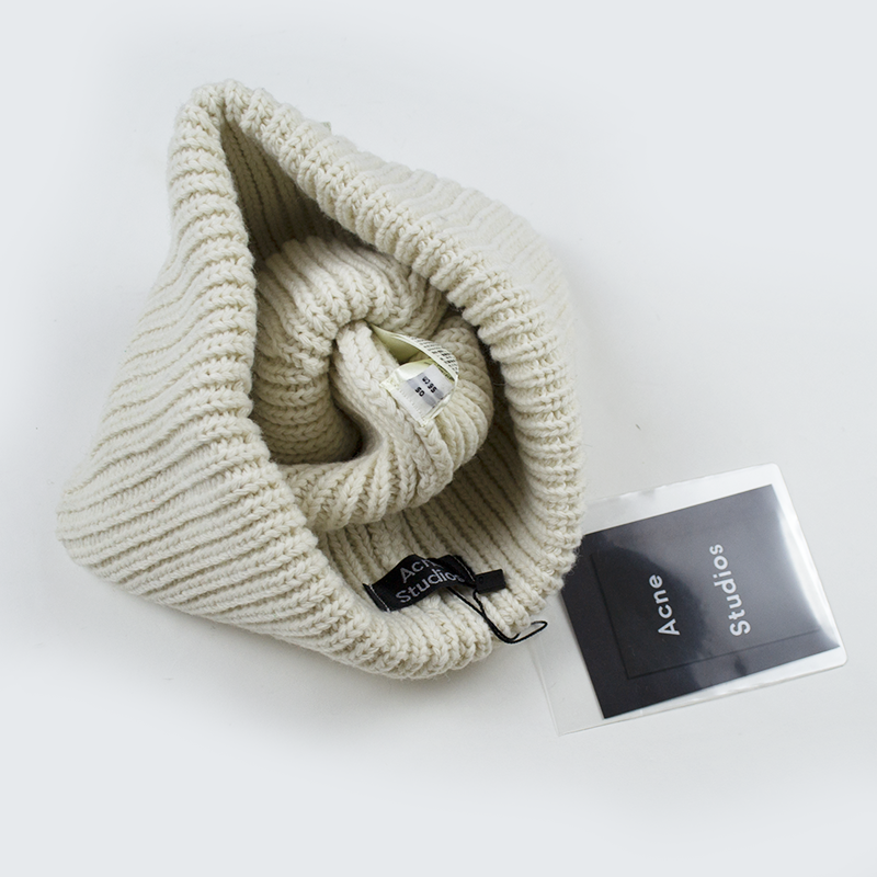 Шапка Acne Studios