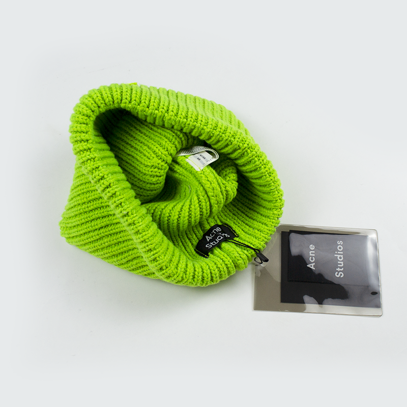 Шапка Acne Studios